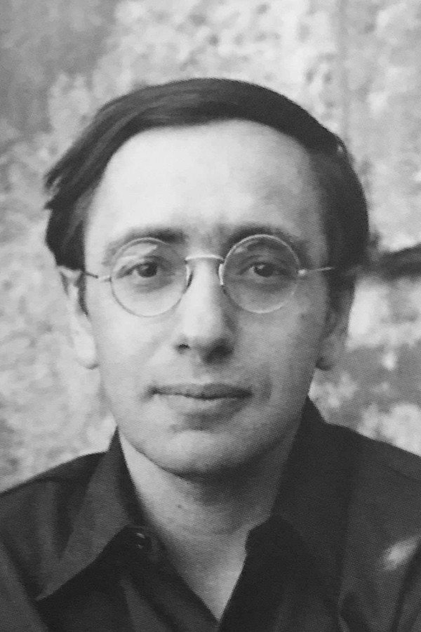 Ernie Gehr as Himself in Huge Pupils