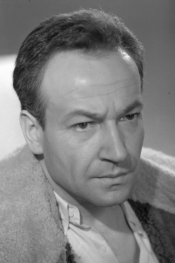 Stanisław Zaczyk as Horosz in Miejsce dla jednego