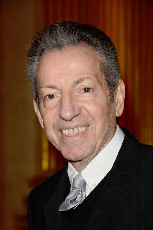 Michel Creton as Robert Saidani in Max et les ferrailleurs