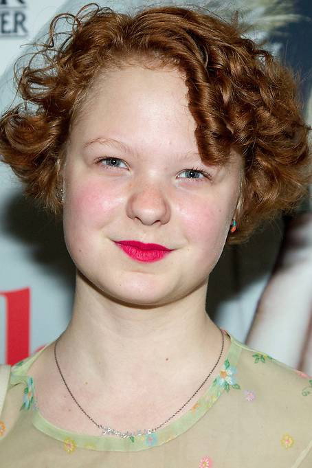 Hendrikje Nieuwerf as Sien in Doris