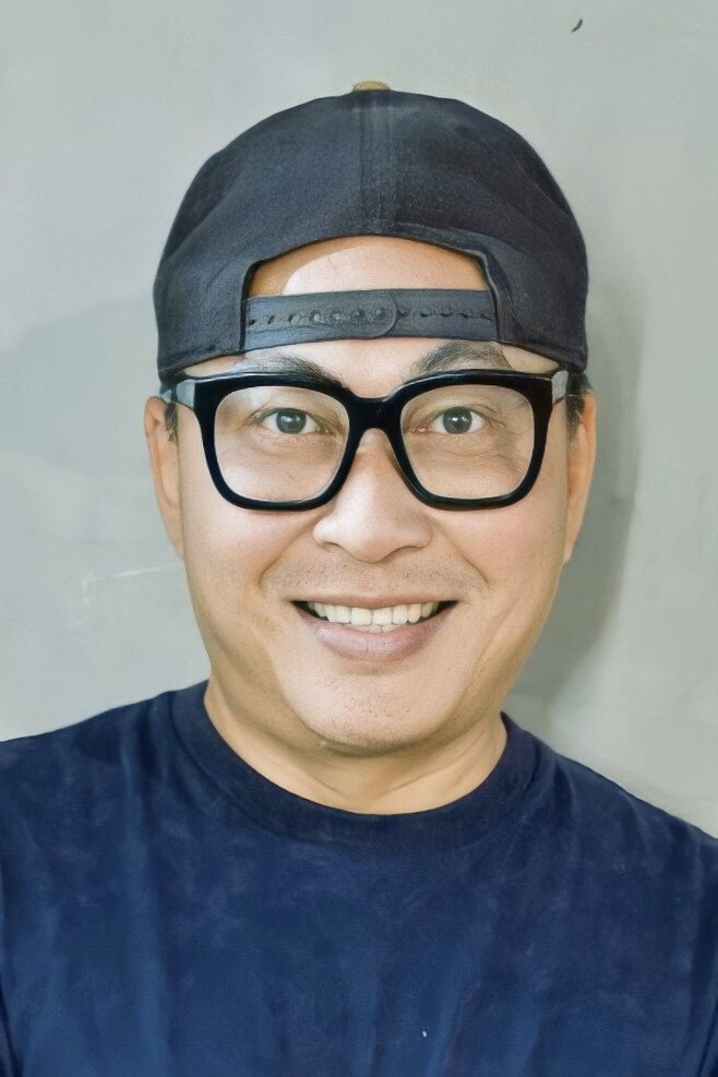 นาคร ศิลาชัย as Che in My Trip with Che
