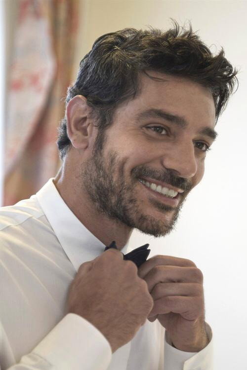 Giuseppe Zeno as ispettore Michele Benevento in Le mani dentro la città