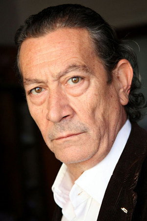 Lollo Franco as Calogero Barba, padre di Mattia in Lo scandalo della Banca Romana