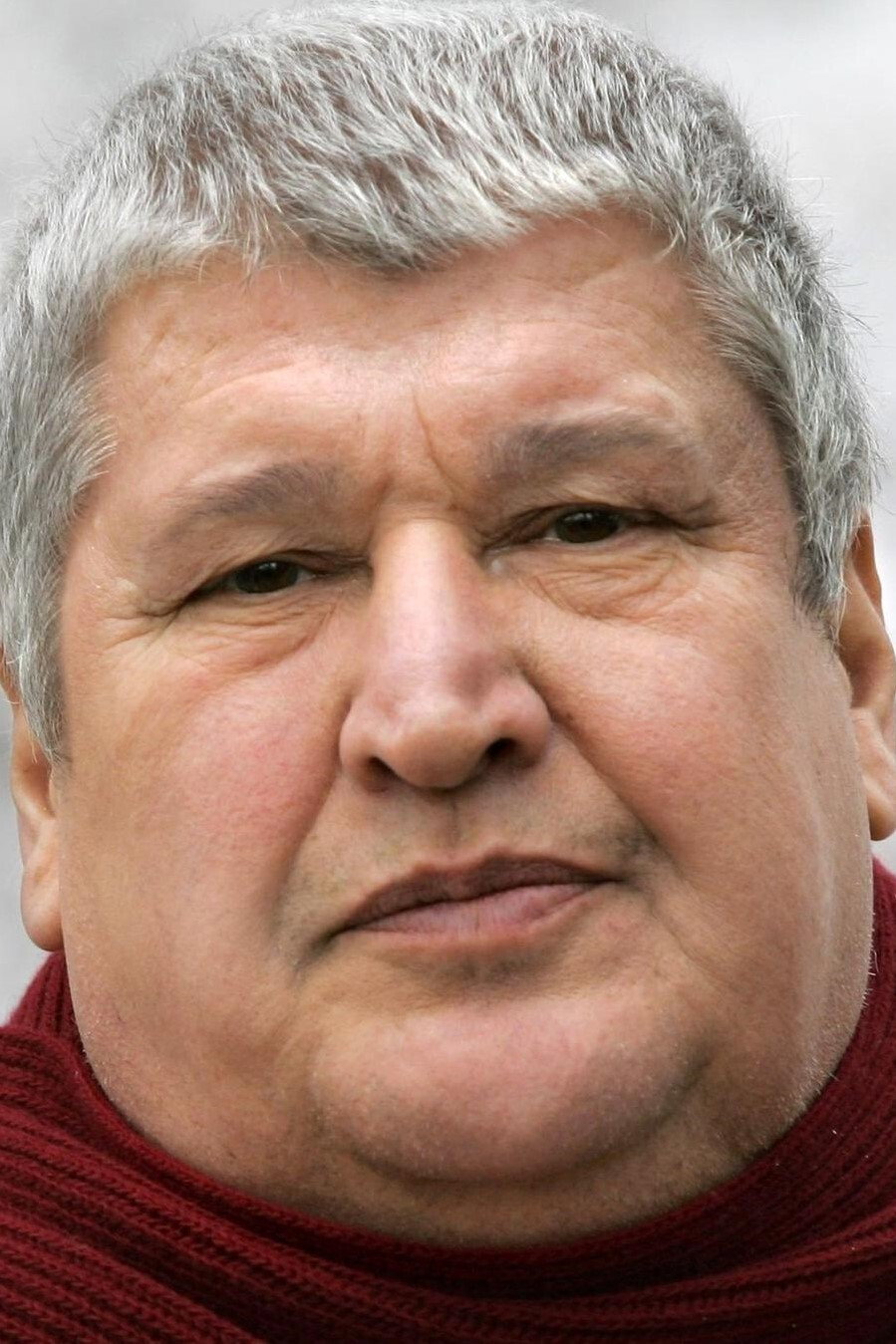 Helmut Krauss as Vermieter in Aquaplaning