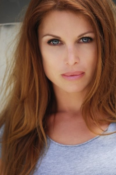 Jasi Cotton Lanier as Kristen in Freakshow