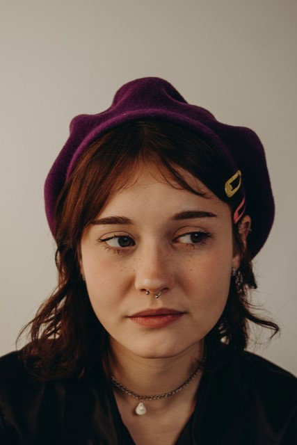 Sofi Frozza as Anelise in Symbiosis