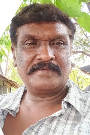 Cheran raj as Paranthaman in Maanbumigu Parai