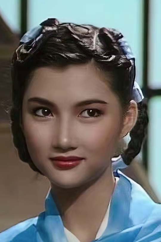 何佩兒 as Student in Happy Ghost III