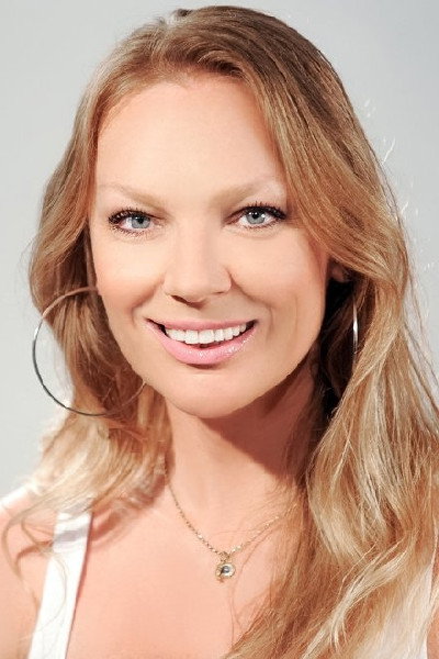 Anita Szvrcsek as Jola in The Interpreter