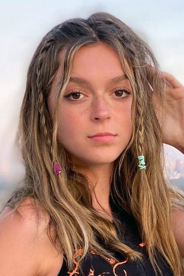 Sarah Dorothy Little as Melody Ward in The Girl on the Mountain