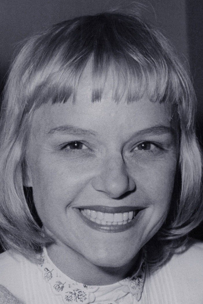 Jane Connell as Mother in Crazy for You