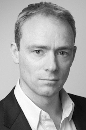 Hylke van Sprundel as Prins Bernhard in Juliana