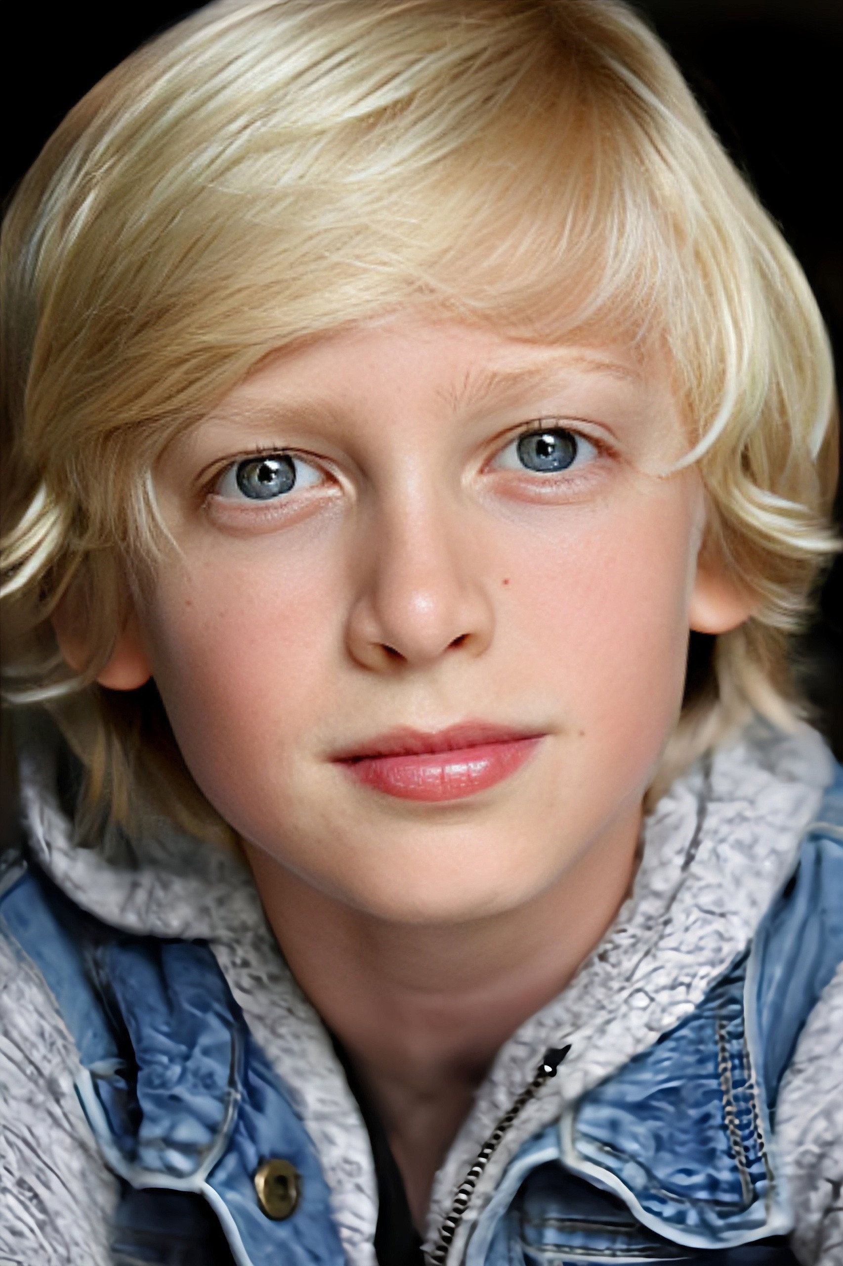 Thomas Parobek as Young Orson in Imposters