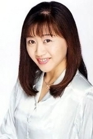 冬馬由美 as 進藤香 in D-1 Devastator