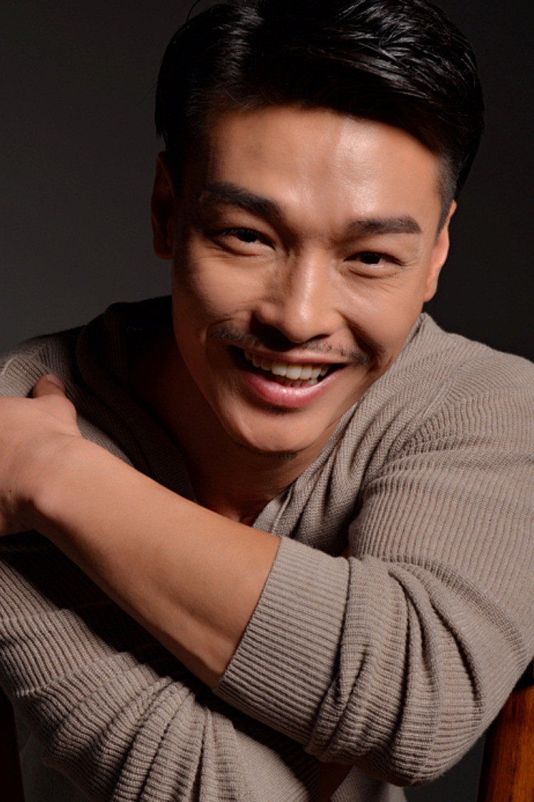 Chen Weiran as Yan Haha in Fist Under The Sky 2