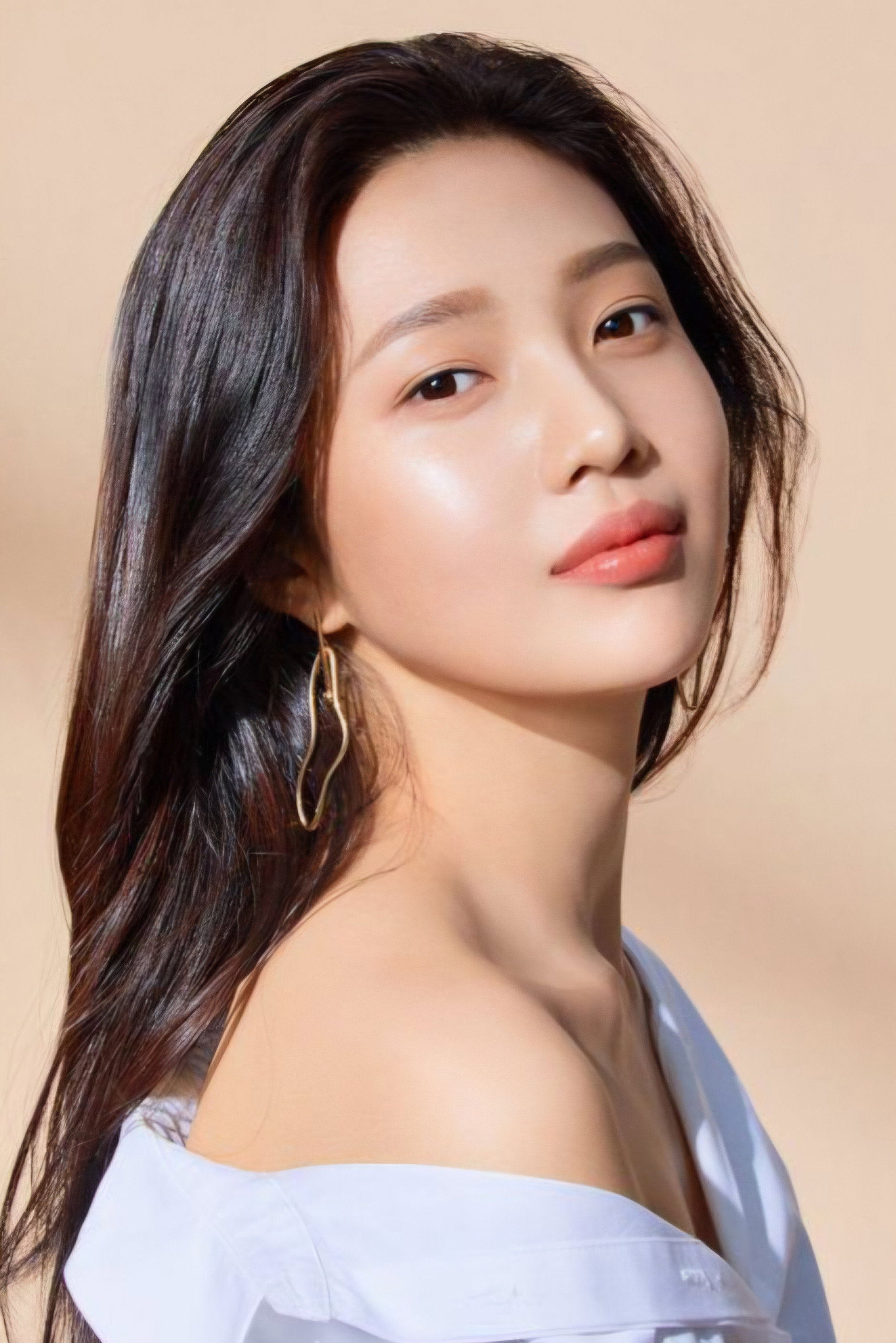조이 as An Ja-yeong in 어쩌다 전원일기