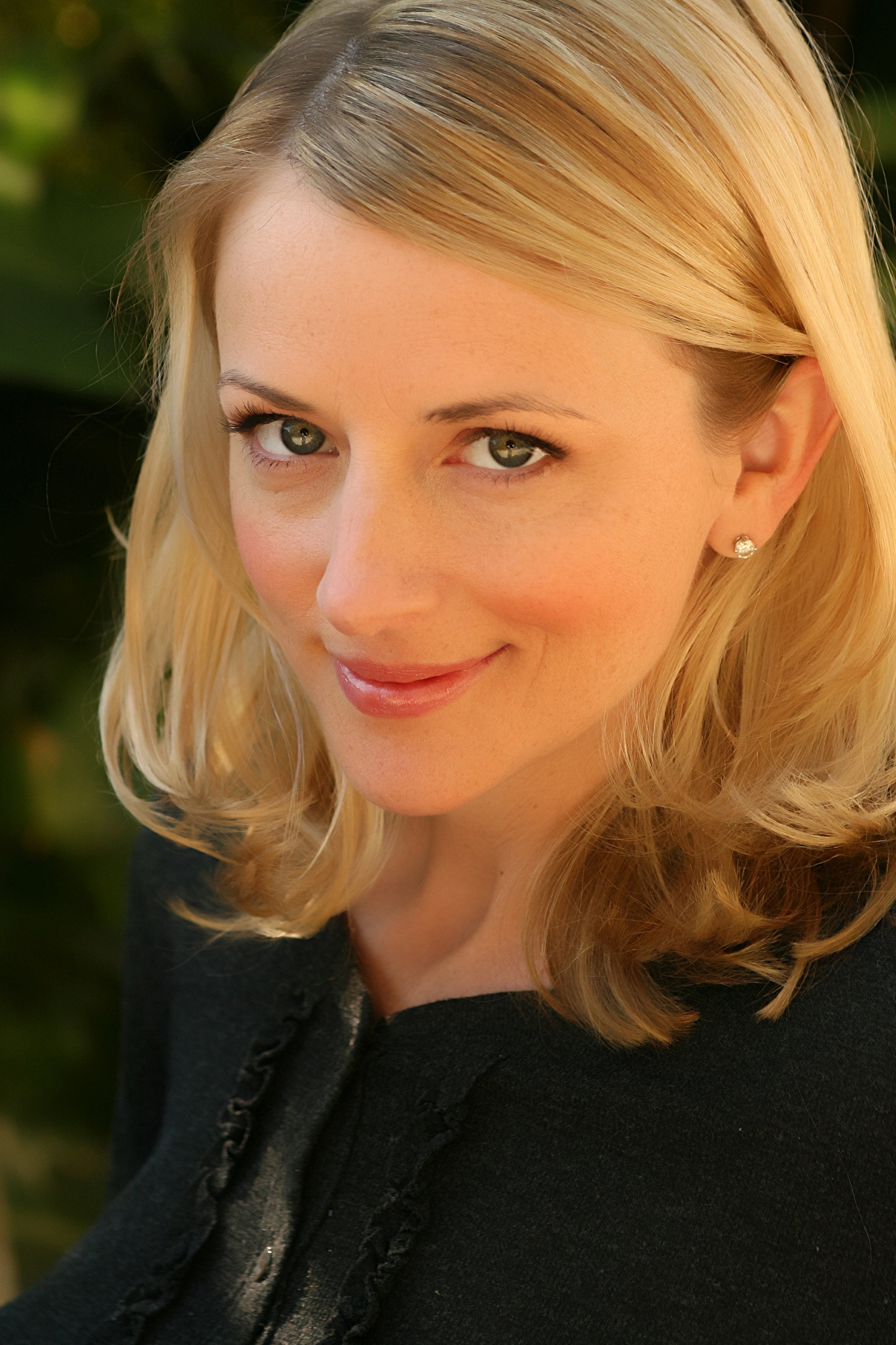 Laura Putney as Amanda Ross in Death Ride