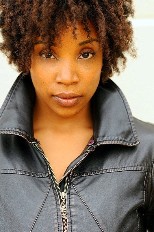 Kami Jones as Amber in Earth Mama