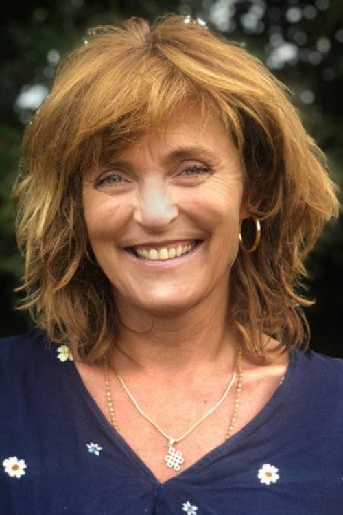 Marnie Blok as Eef in Polonaise