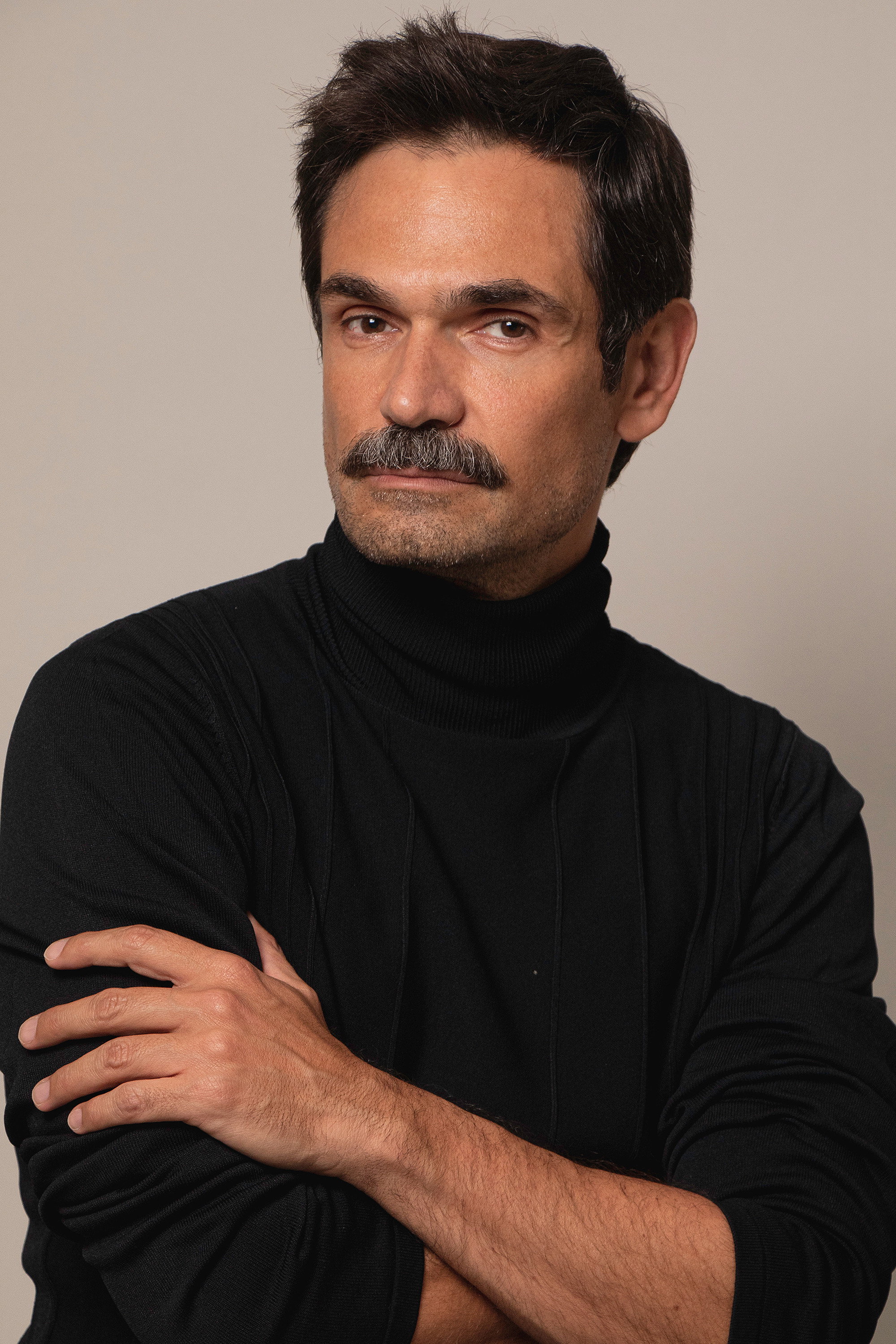 Francisco Rubio as Vicente Bustamante in Las Dos Caras de Ana