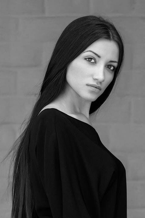 Anna Osadcha as Tituba in Salem - The Story of Tituba