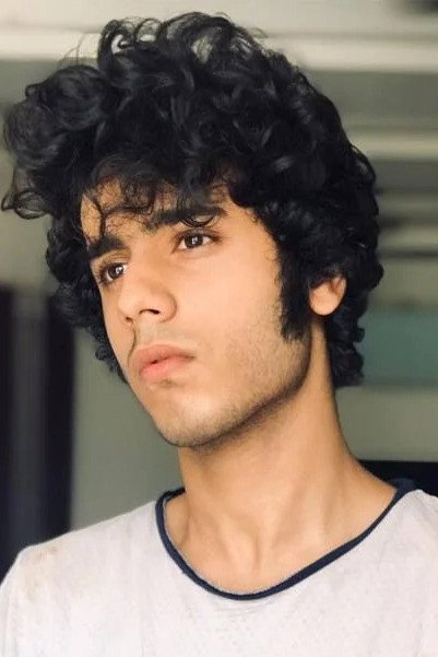 Poojan Chhabra as Vilas in Dono