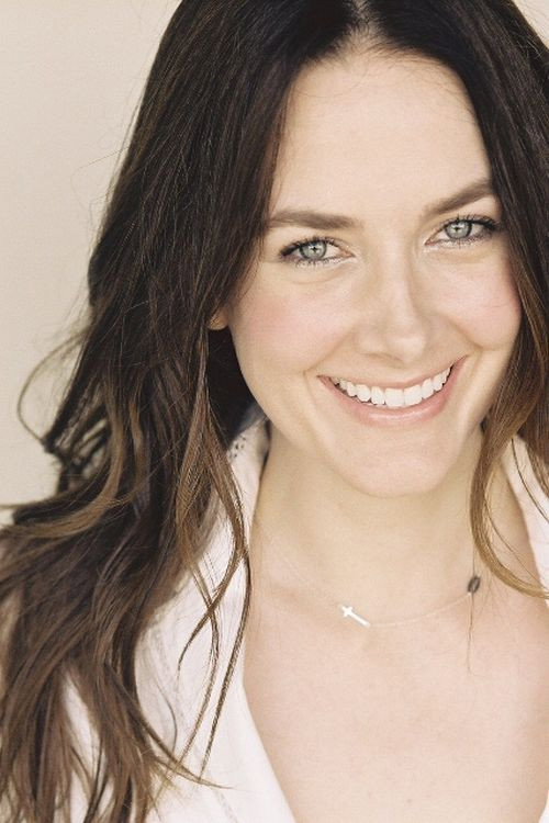 Karrie Cox as Wendy in Don't Leave Home