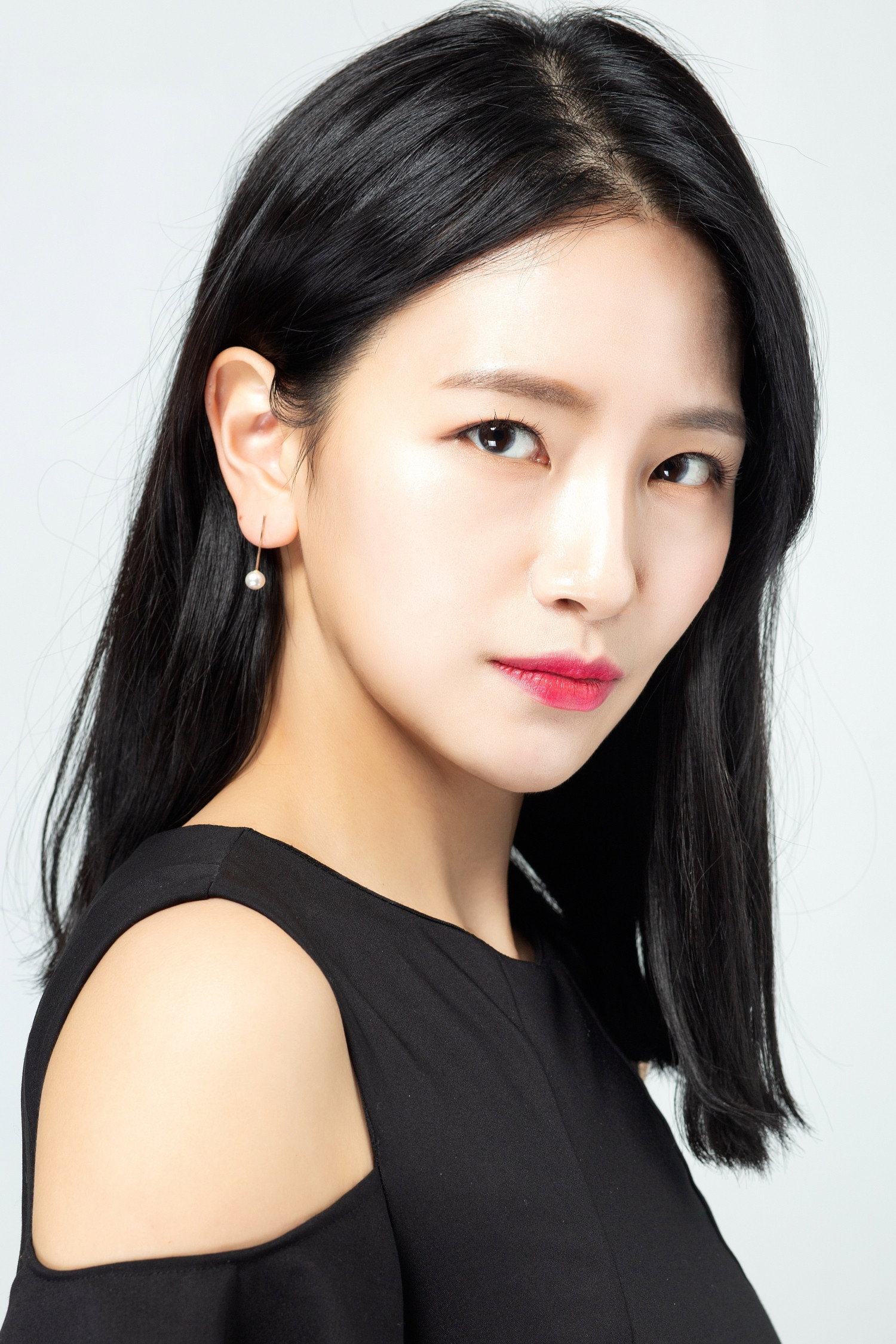 백은혜 as Cha Ju-mi in My Royal Nemesis