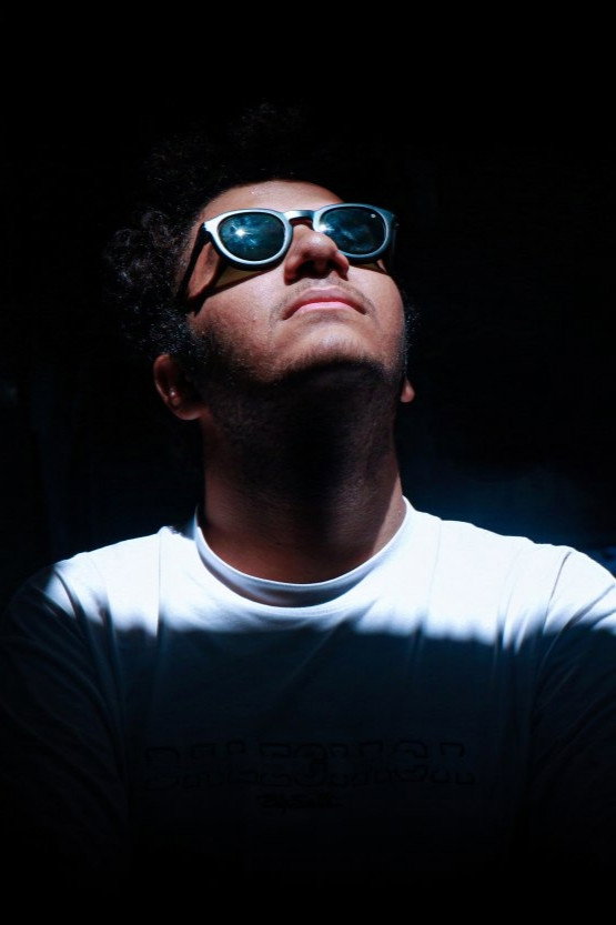 saleh gharaie as Saleh in 10+1