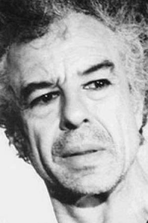 Luciano Bartoli as Ciro Perrella in The Professor