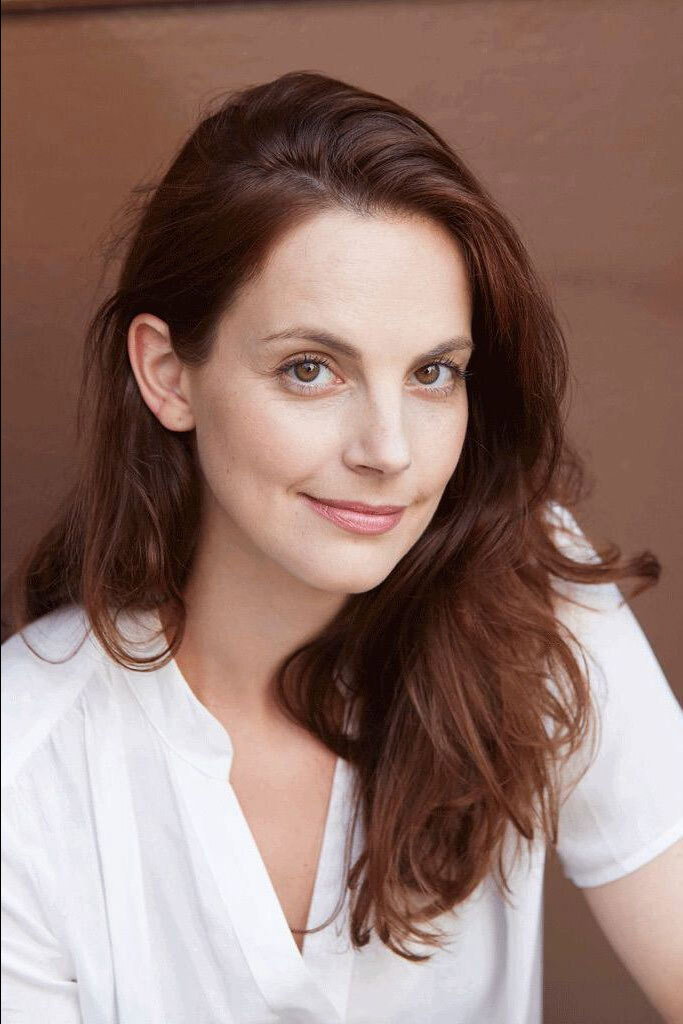 Marie Zielcke as Angelina in Bin ich schön?