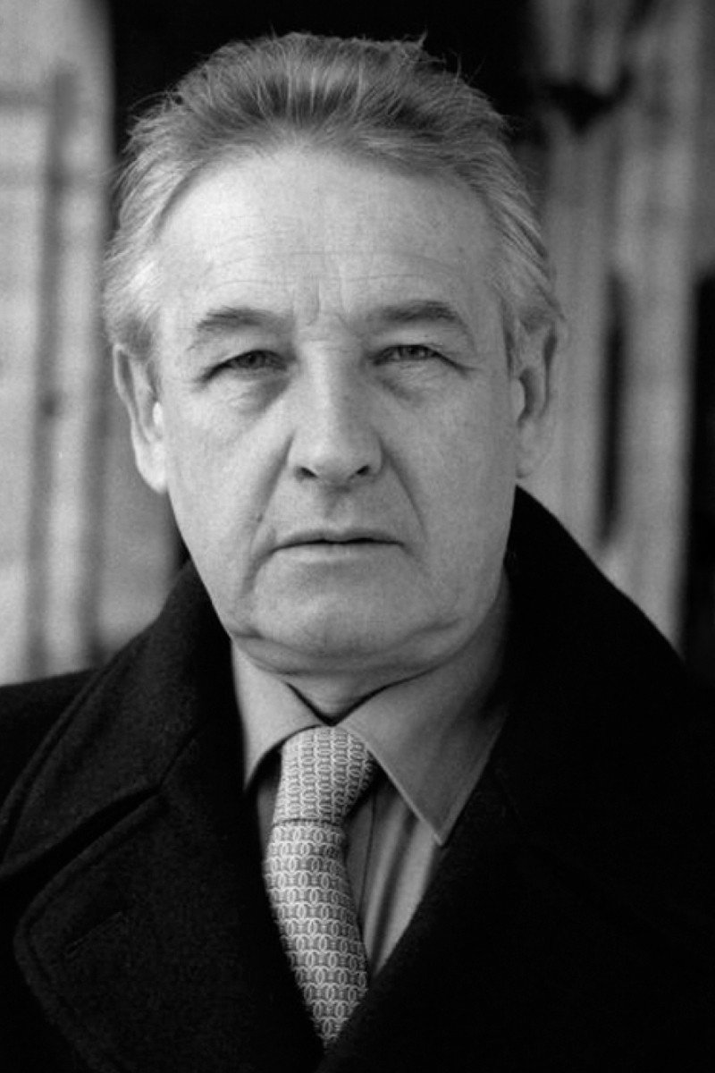 Andrzej Wajda as Self in We Film the People!