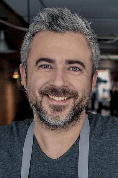 Martin Juneau as Self - Host in La Tag BBQ