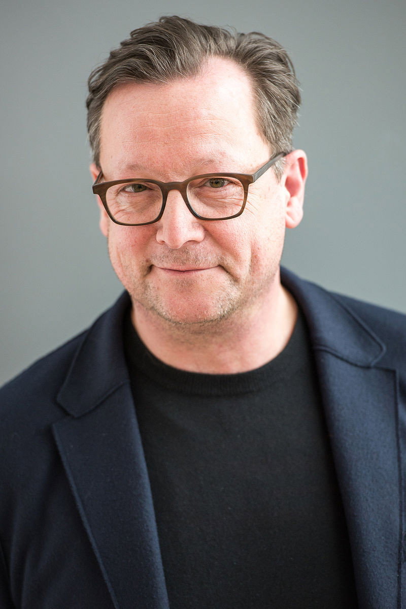 Matthias Brandt as Jakob in Die Wölfe