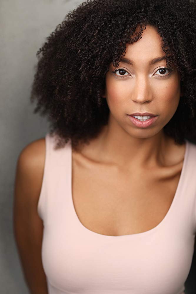 Keisha Hanes as Vanessa in Cherished Memories: A Gift to Remember 2