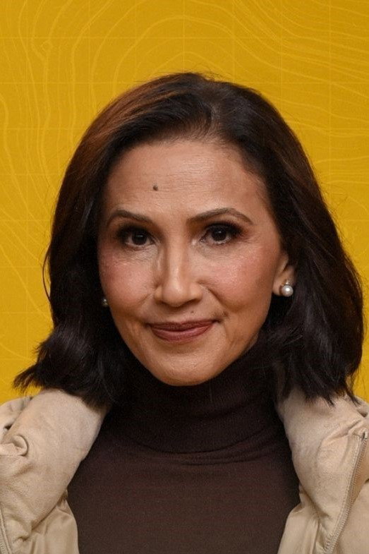 Menchu Lauchengco-Yulo as Pepang in The Portrait
