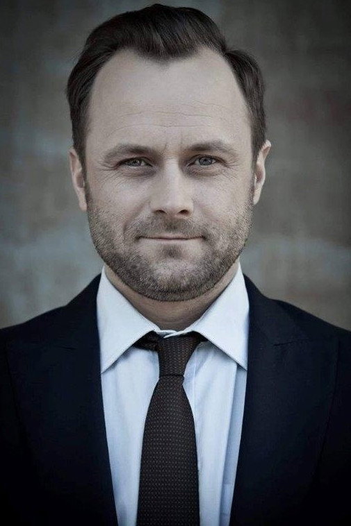 Leszek Lichota as Wiktor Rebrow in The Border