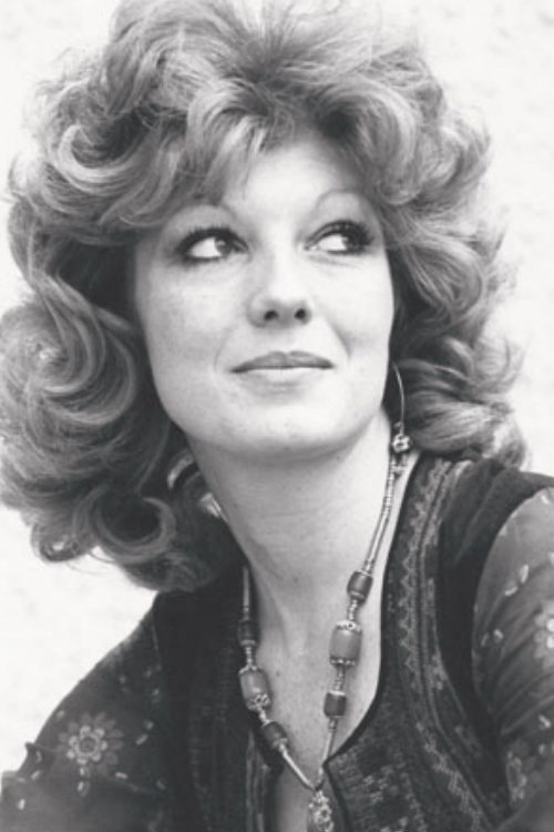 Rula Lenska as Omi in The Winter Witch