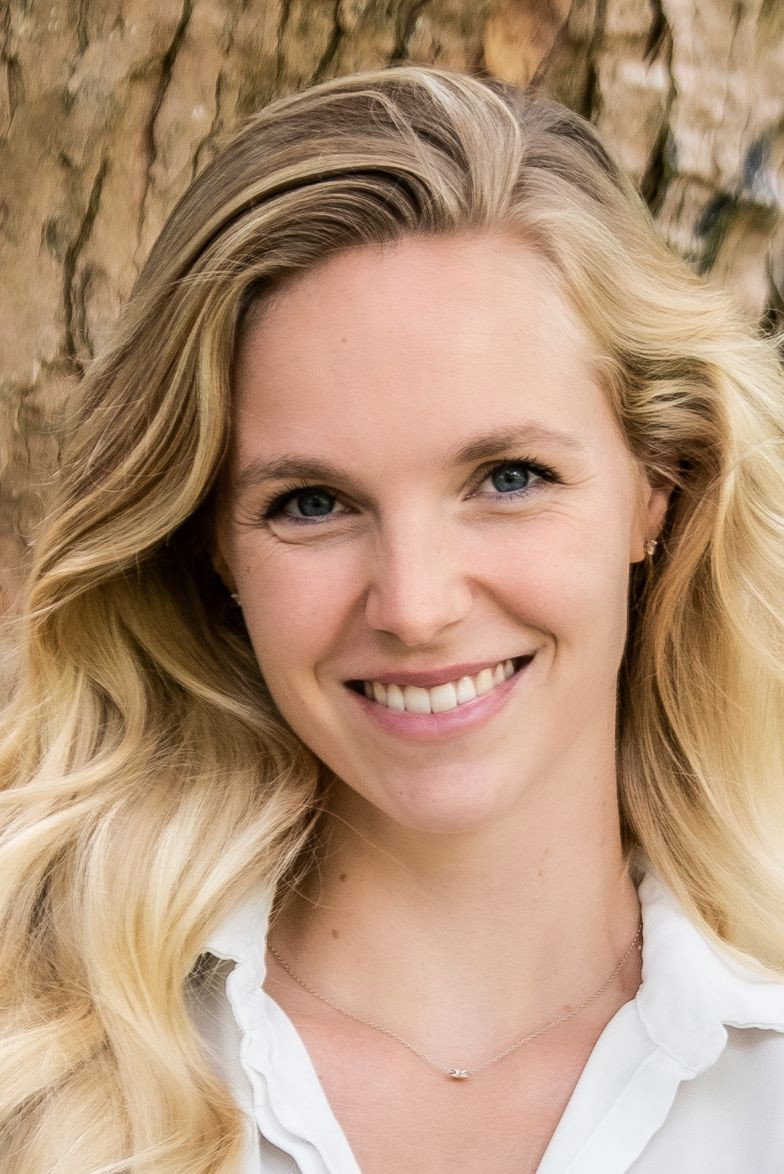 Sietske van der Bijl as Chantal Spoor in Vrijland