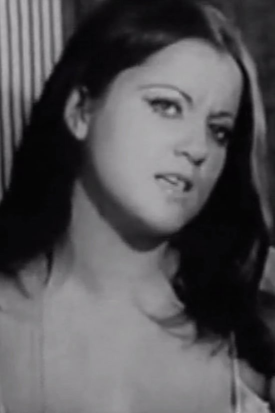 Angelina as Angie in Kaj Kolah-Khan