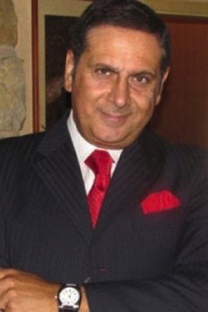 Alecco Daoud as Najem in Samra