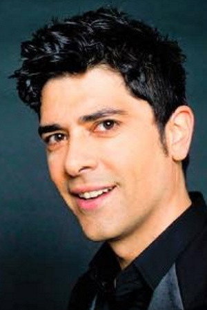 Luigi Esposito as Tommaso Orfei in Too Neapolitan