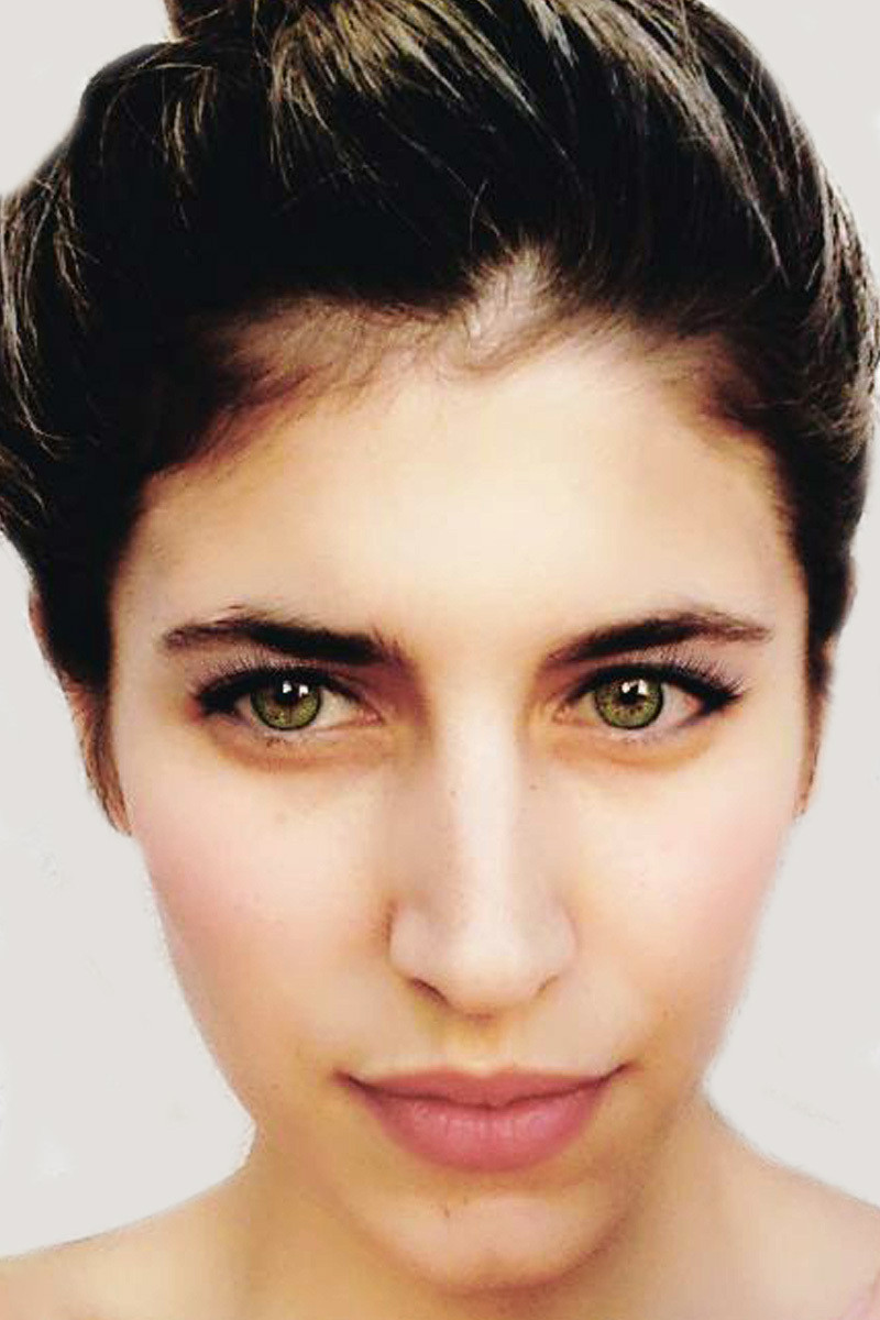 Victoria Alsúa as Marilú in Atrevidas
