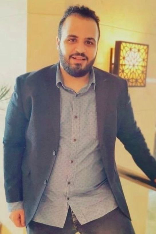 Abdel Rahman Gawish as Self in El Warsha