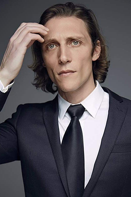 Adrian Mozzi as Joe Perry in Frontman