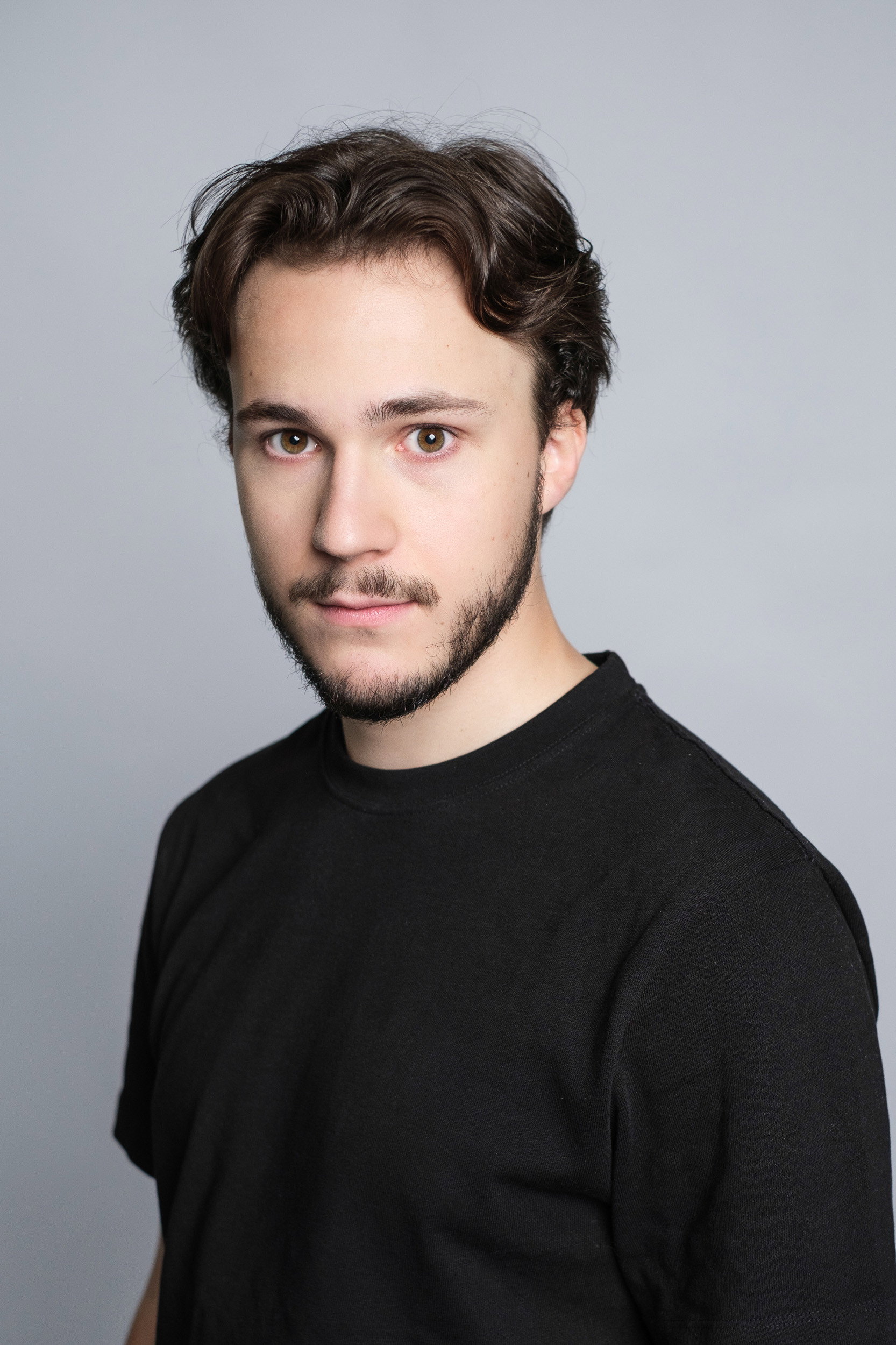 Jakub Dmochowski as Arek in Powołany