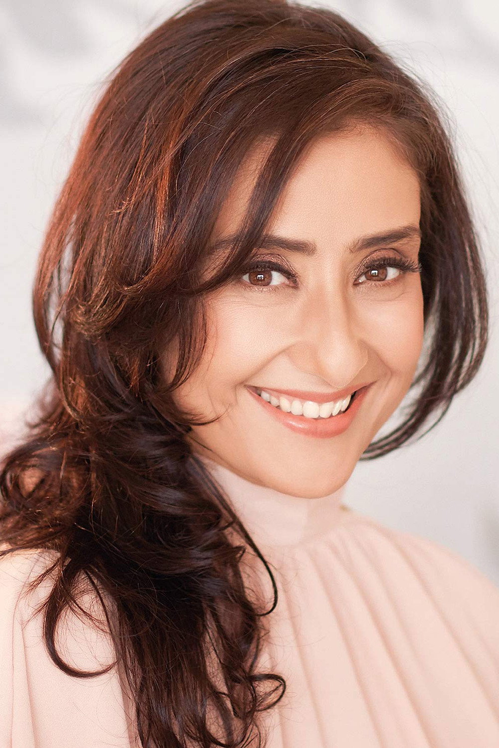 Manisha Koirala as Sheetal in Jai Hind