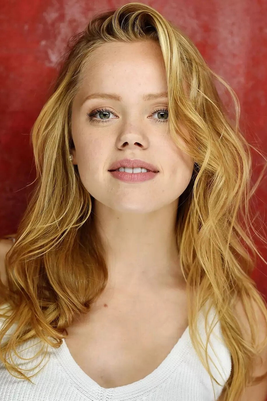 Annalisa Cochrane as Addy Prentiss in One of Us Is Lying