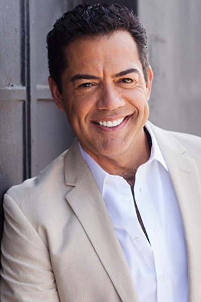 Carlos Gómez as Rafael Garcia in The Baker and the Beauty