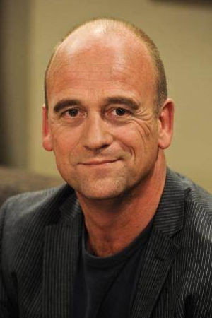 Hans Ligtvoet as Mark Verlaat in Serious Crimes